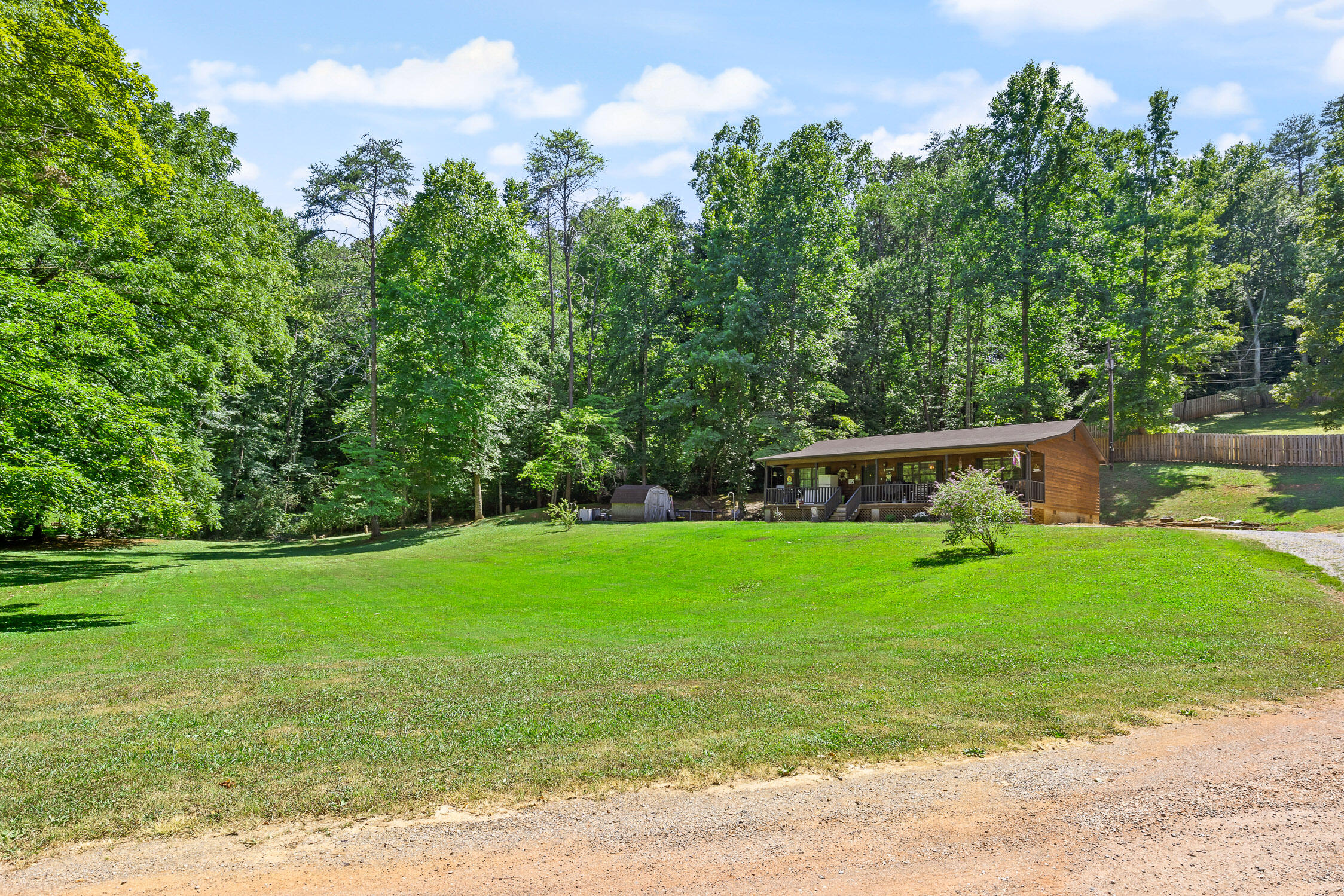 88 Coleman Road Soddy Daisy, TN 37379 - Photo 4 of 36 Coleman-32
