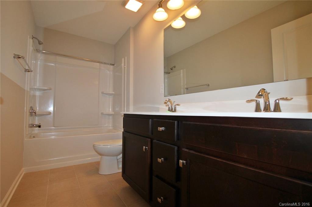 2024 Fuschia Court, Unit 138 Fort Mill, SC 29708 - Photo 17 of 20 Gallery Image 17