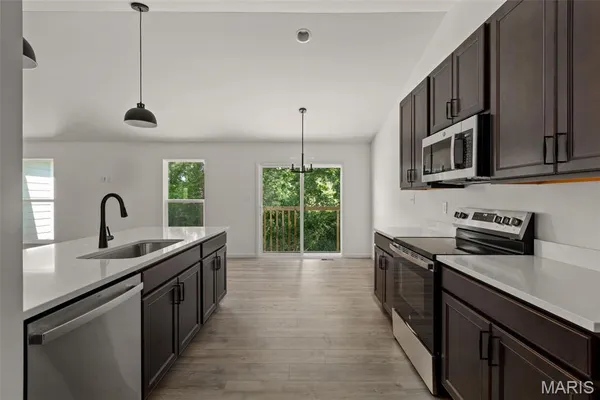 $319,900 | 478 Austin Drive, Truesdale, MO 63380