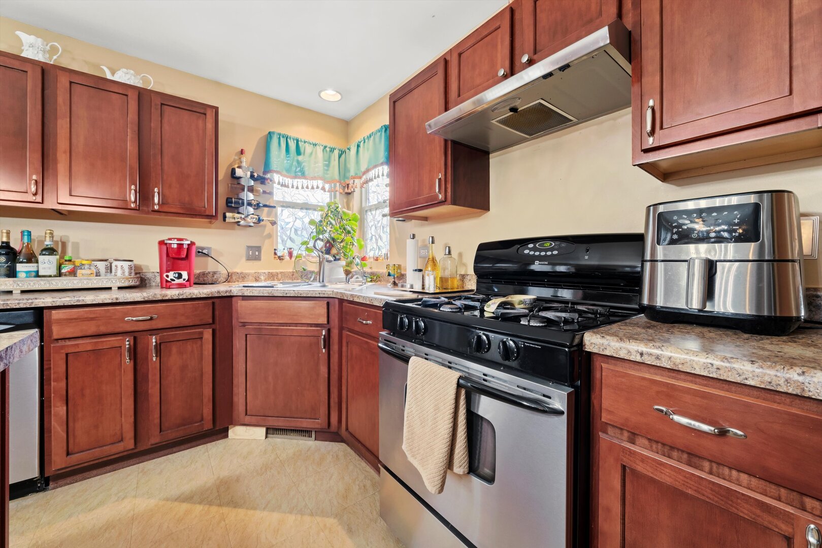 6501 Roth Drive Joliet, IL 60431 - Photo 13 of 45