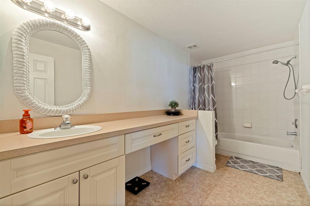 1050 Starkey Road, Unit 602 Largo, FL 33771 - Photo 29 of 49