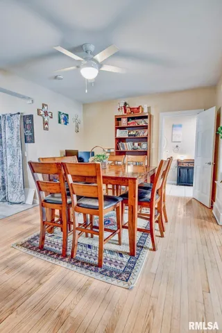 $132,900 | 203 West Poplar Street, Taylorville, IL 62568