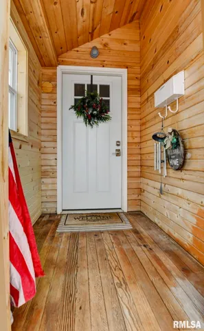 $132,900 | 203 West Poplar Street, Taylorville, IL 62568