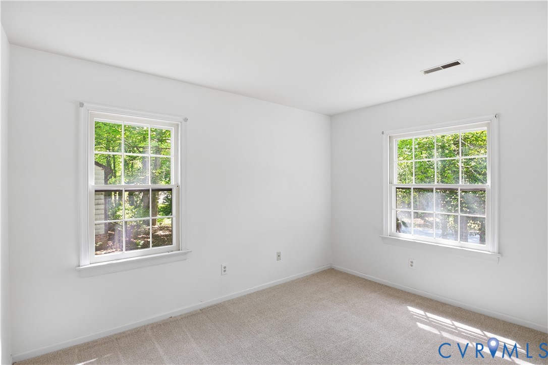 2869 Iverson Road Midlothian, VA 23112 - Photo 18 of 29