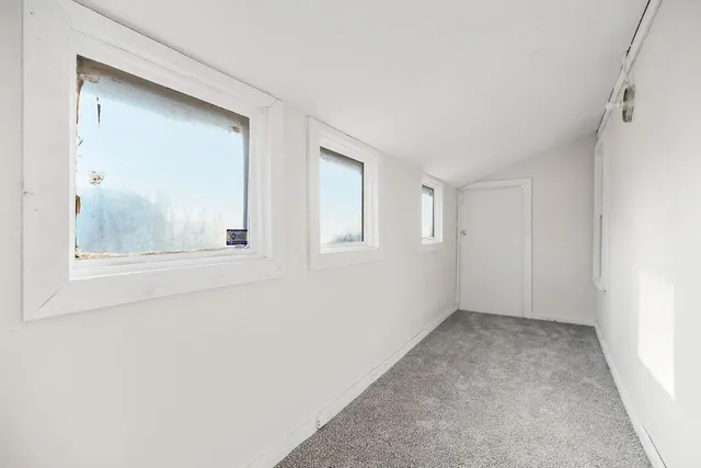 $160,000 | 3701 Shawnee Drive, Kansas City, KS 66106