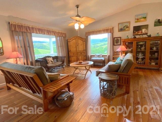 71 Rabbit Ham Road Leicester, NC 28748 - Photo 13 of 22 Gallery Image 13