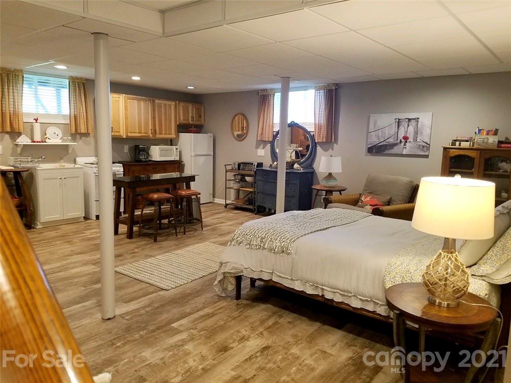 71 Rabbit Ham Road Leicester, NC 28748 - Photo 14 of 22 Gallery Image 14