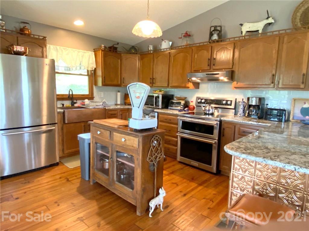 71 Rabbit Ham Road Leicester, NC 28748 - Photo 17 of 22 Gallery Image 17