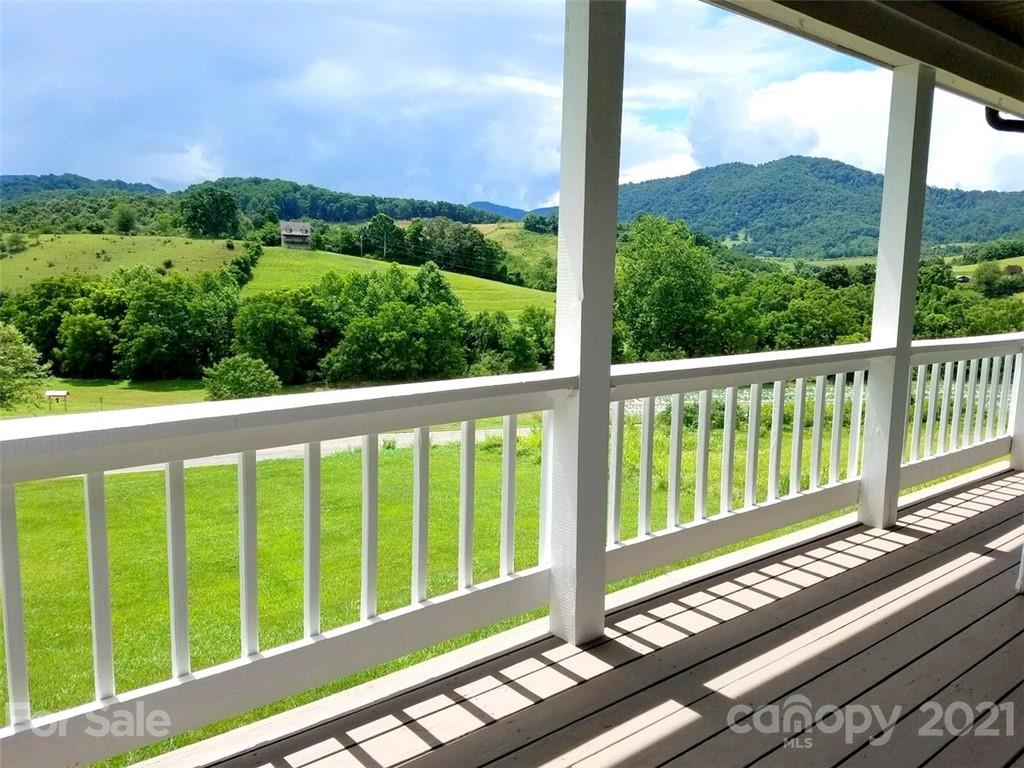 71 Rabbit Ham Road Leicester, NC 28748 - Photo 6 of 22 Gallery Image 6