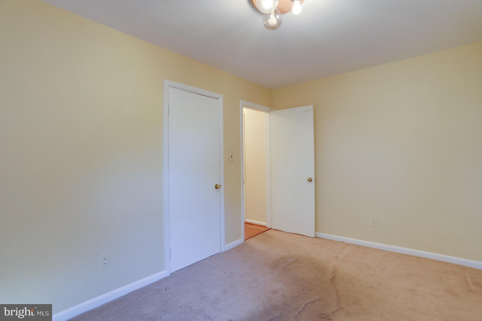 8802 2nd Avenue Silver Spring, MD 20910 - Photo 21 of 67 Large 2nd bedroom on 1st floor