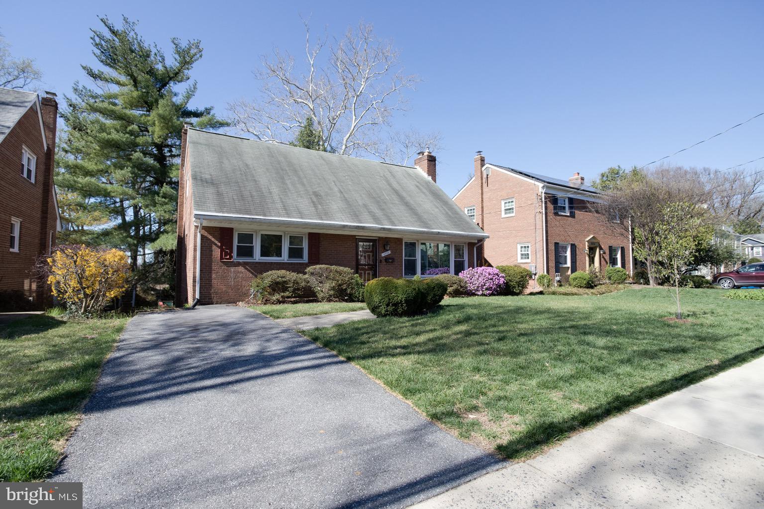 8802 2nd Avenue Silver Spring, MD 20910 - Photo 65 of 67 Location is walkable to so much!