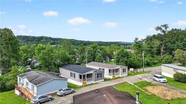 $130,000 | 15 Surf Drive, Unit 1, Bunola, PA 15020