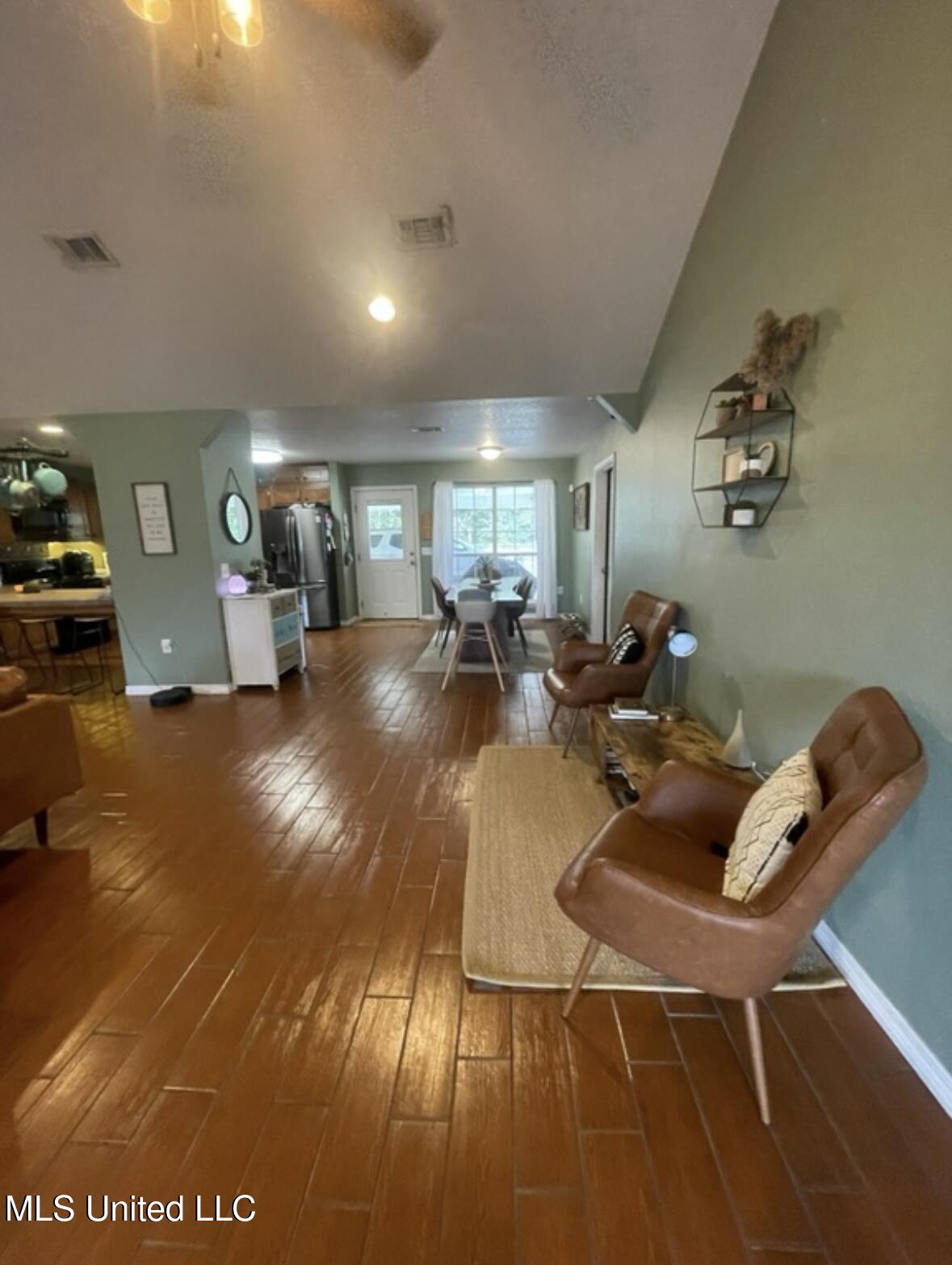 3075 Highway 614 Moss Point, MS 39562 - Photo 3 of 9 original (7)