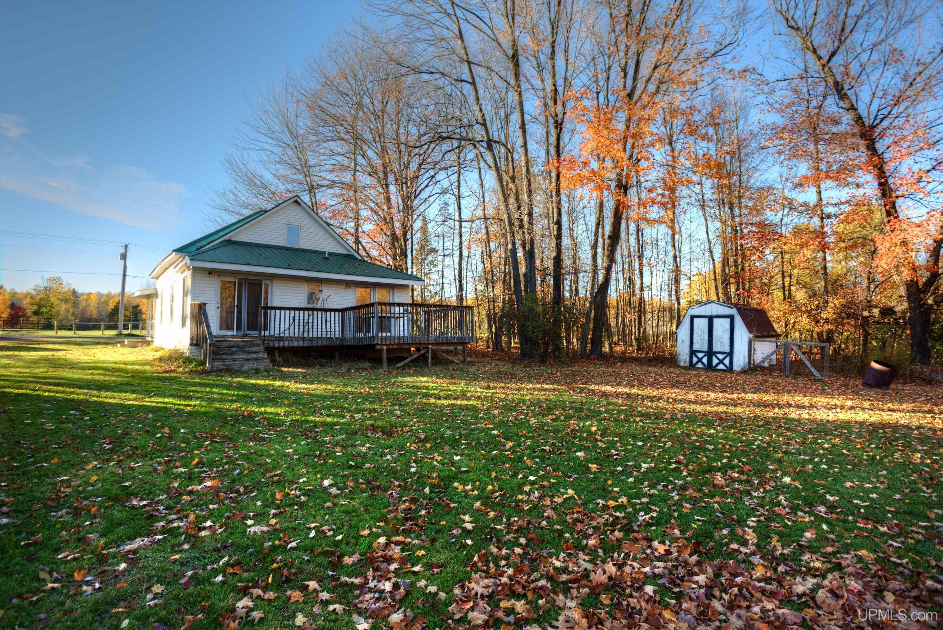 11074 Powderhorn Road, Unit 11074 Bessemer, MI 49911 - Photo 10 of 42 Gallery Image 10