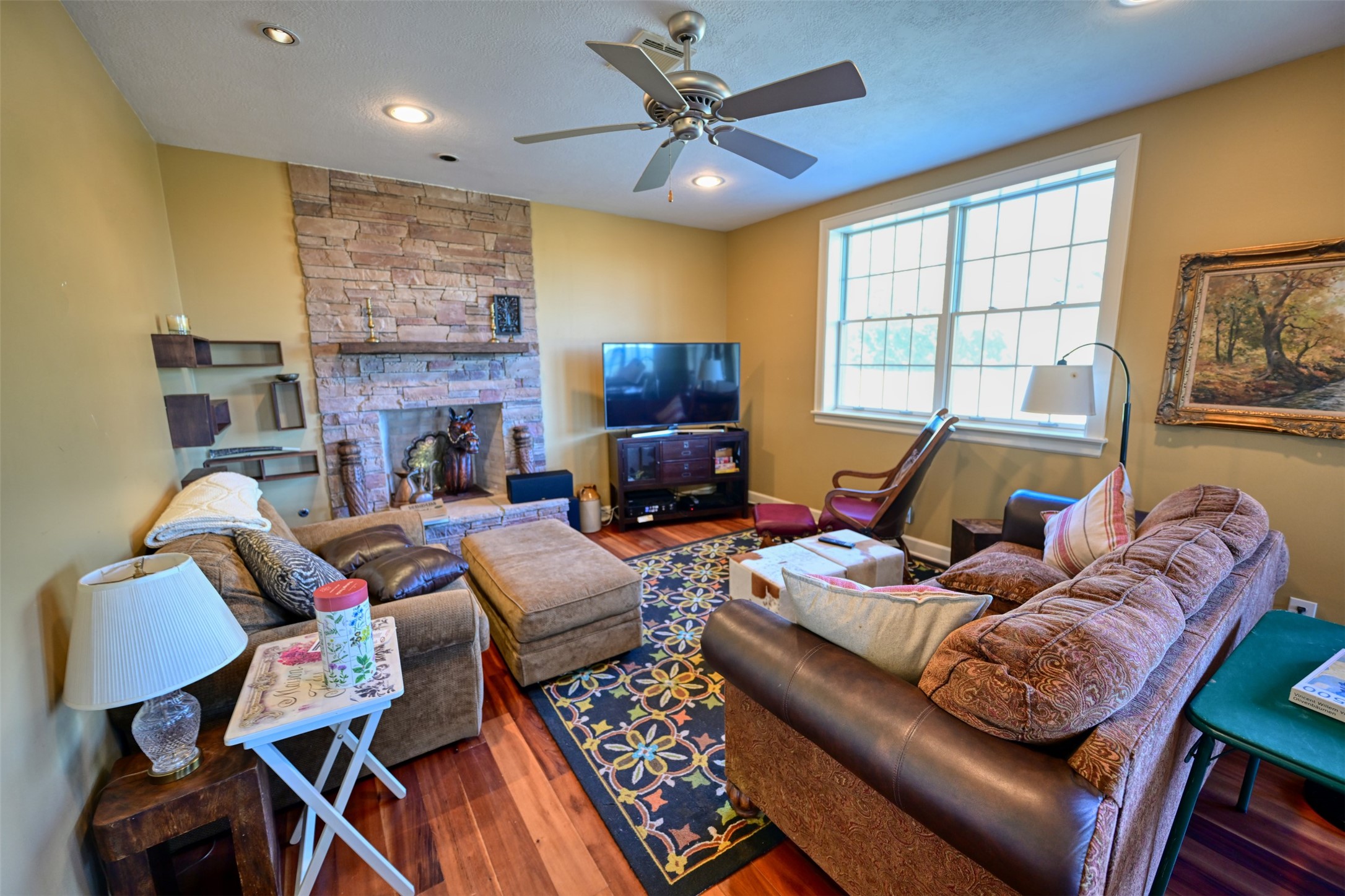 5960 Schoenau Road Brenham, TX 77833 - Photo 9 of 45 Gallery Image 9