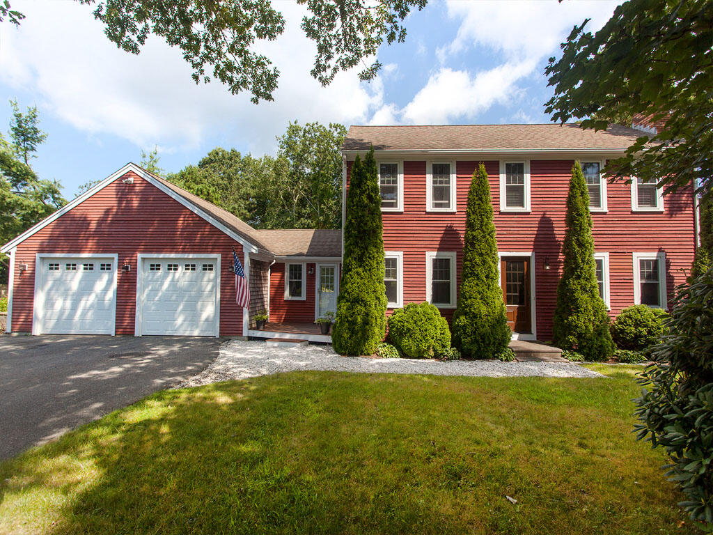 4 Windsor Road Sandwich, MA 02563 - Photo 1 of 33 5