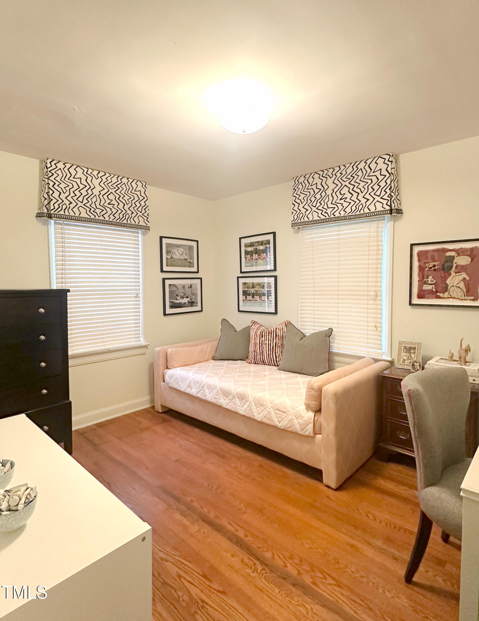 2828 Oberlin Road Raleigh, NC 27608 - Photo 7 of 21 guest 4
