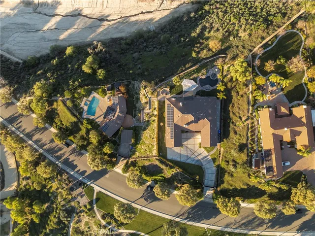 $2,800,000 | 23097 Lowridge Place, Saugus, CA 91390