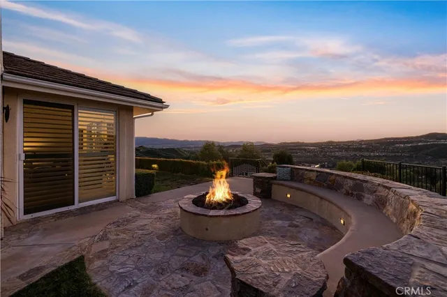 $2,800,000 | 23097 Lowridge Place, Saugus, CA 91390