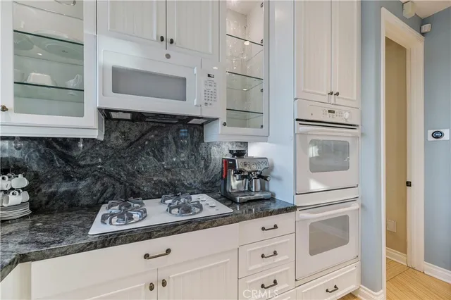 $2,800,000 | 23097 Lowridge Place, Saugus, CA 91390