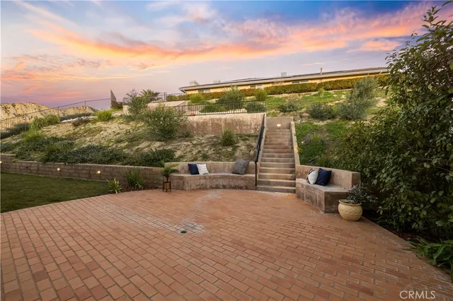 $2,800,000 | 23097 Lowridge Place, Saugus, CA 91390