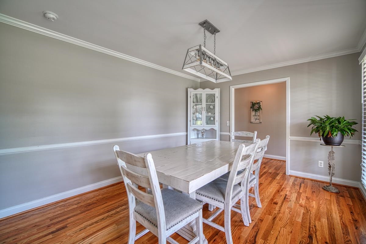 815 Redstone Drive Inman, SC 29349 - Photo 2 of 36