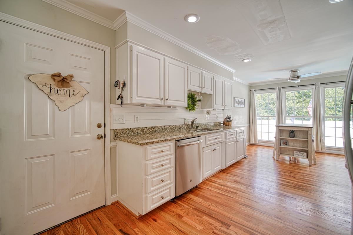 815 Redstone Drive Inman, SC 29349 - Photo 5 of 36