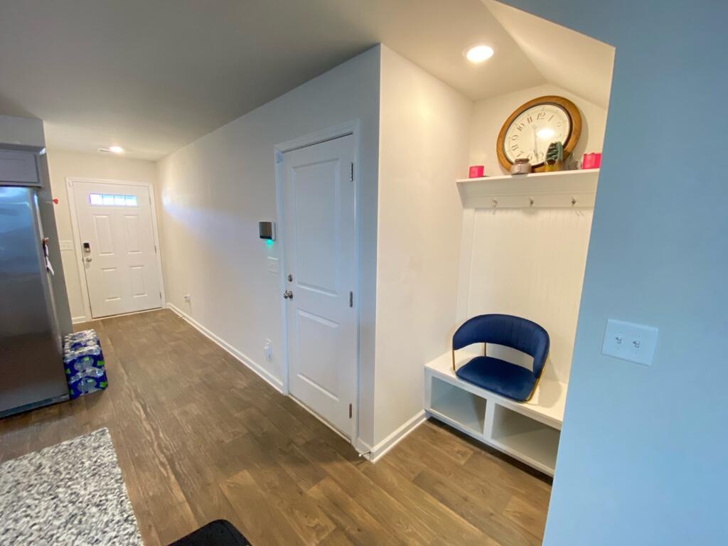 157 Honey Tree Road Columbia, SC 29209 - Photo 2 of 14 Entry