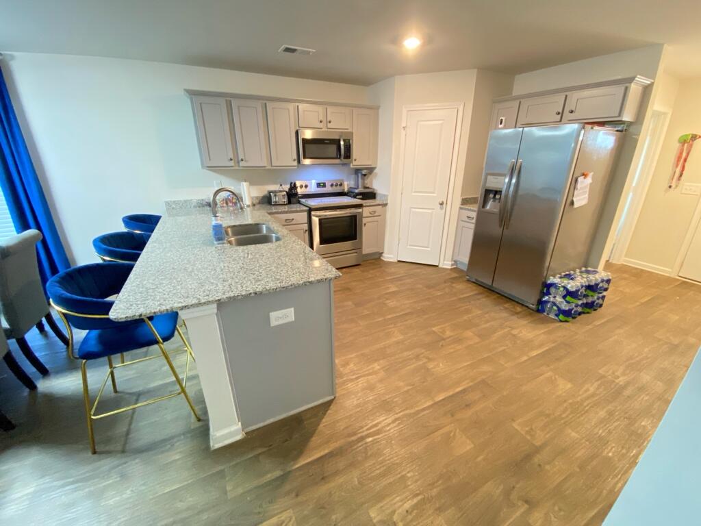 157 Honey Tree Road Columbia, SC 29209 - Photo 3 of 14 Kitchen