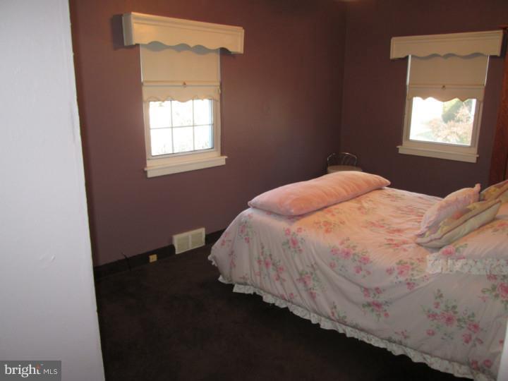 12107 Thornton Road Philadelphia, PA 19154 - Photo 12 of 25 Bedroom
