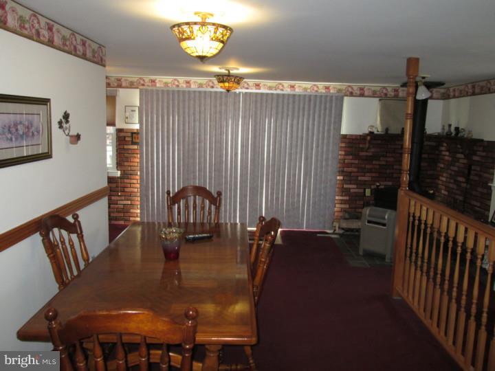 12107 Thornton Road Philadelphia, PA 19154 - Photo 9 of 25 Dining Room