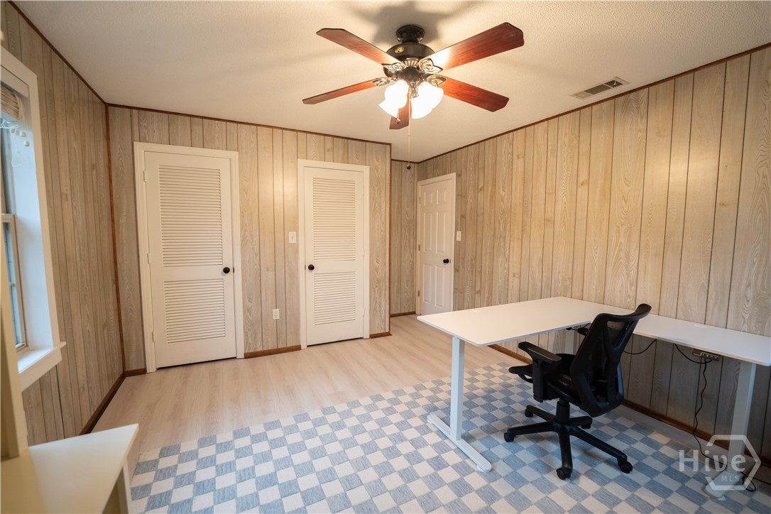 808 Birchwood Road Savannah, GA 31419 - Photo 18 of 27