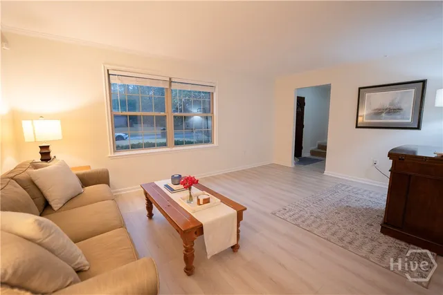 $2,450 | 808 Birchwood Road, Savannah, GA 31419