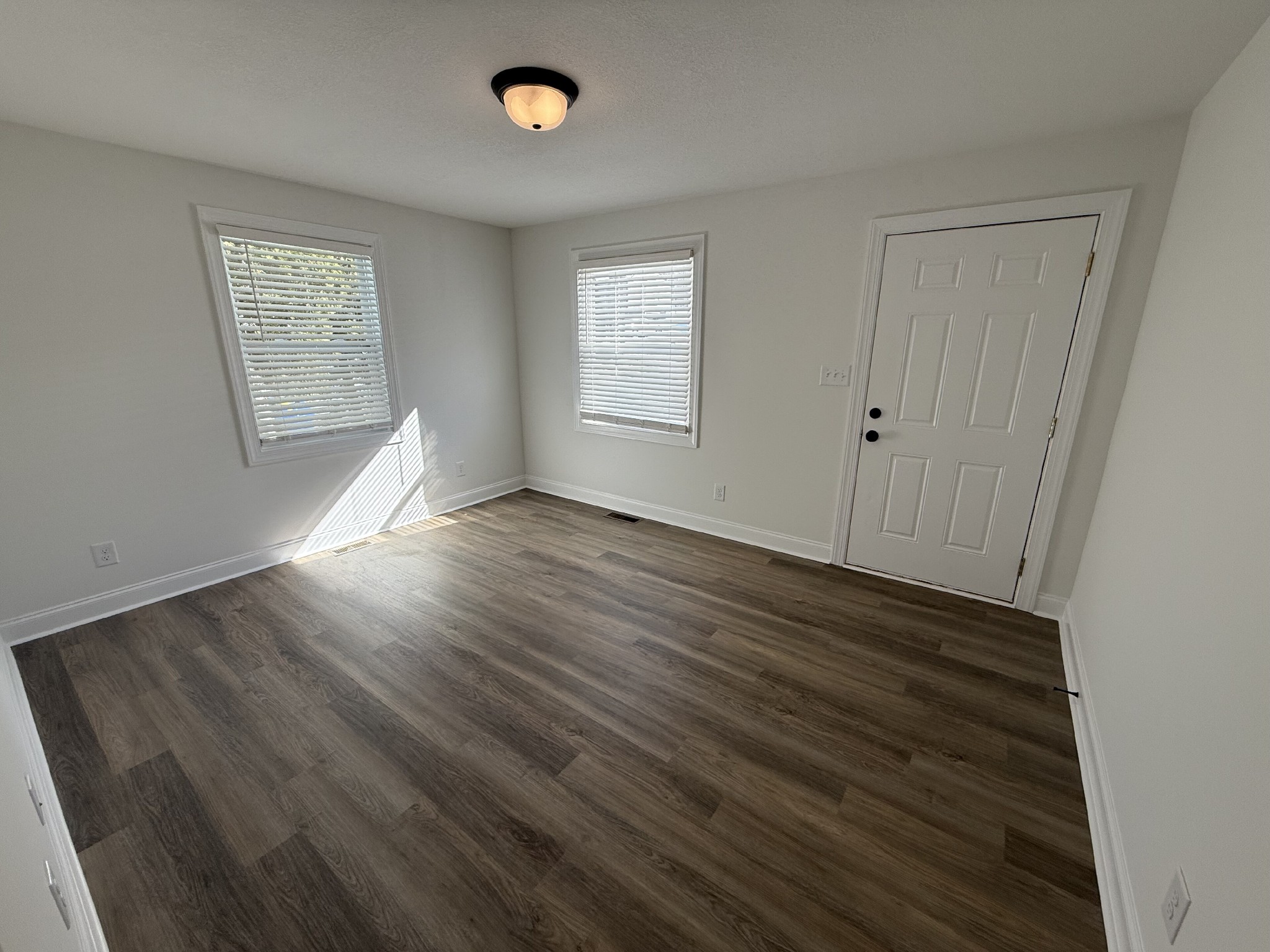 15 Maple Street Clarksville, TN 37042 - Photo 8 of 14