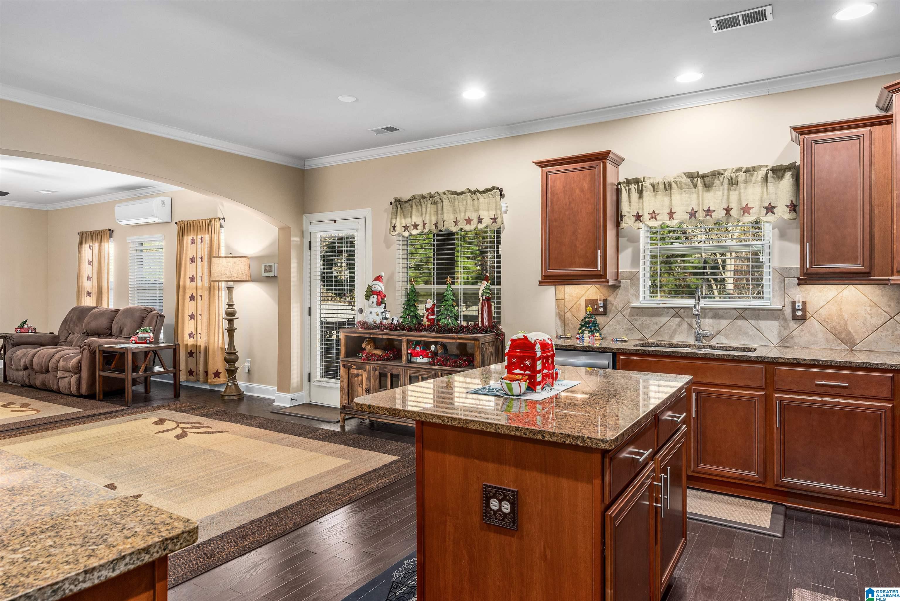 1080 Riviera Drive Calera, AL 35040 - Photo 15 of 39 Gallery Image 15