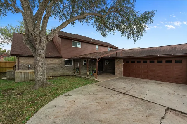 $314,999 | 5050 Merganser Drive, Corpus Christi, TX 78413