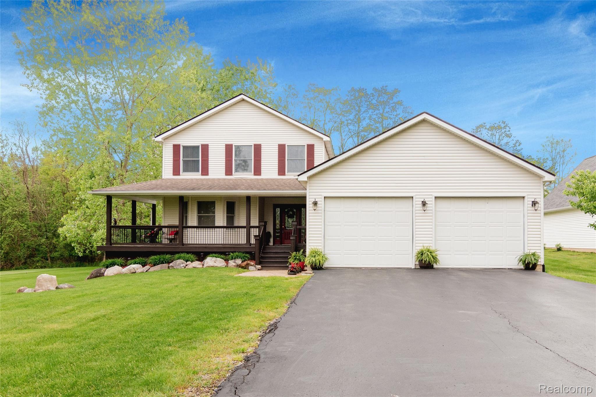 15340 Lobdell Road Linden, MI 48451 - Photo 1 of 15 IMG_9272.jpg