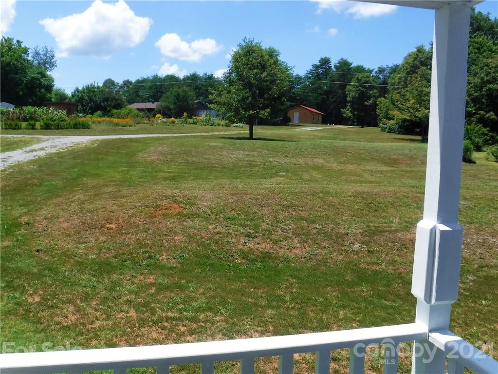 364 Whiteside Road Rutherfordton, NC 28139 - Photo 4 of 28 Gallery Image 4