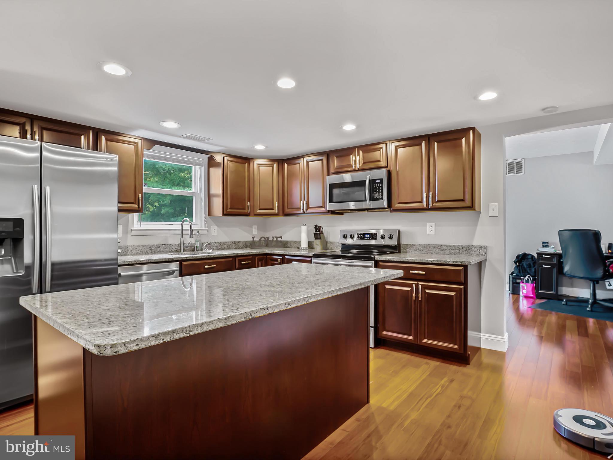 1828 Montreal Road Severn, MD 21144 - Photo 10 of 34