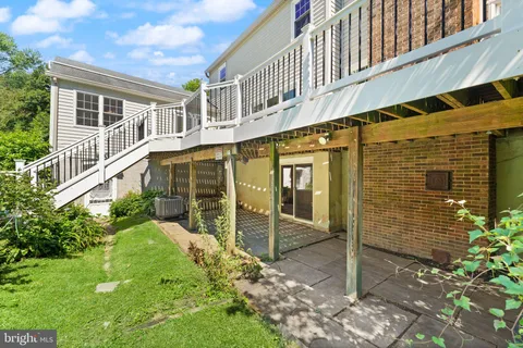 $1,285,000 | 9719 Cinnamon Creek Drive, Vienna, VA 22182