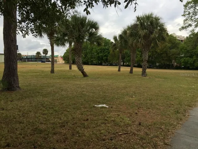 $5,000,000 | 6440 Canada Avenue, Orlando, FL 32819