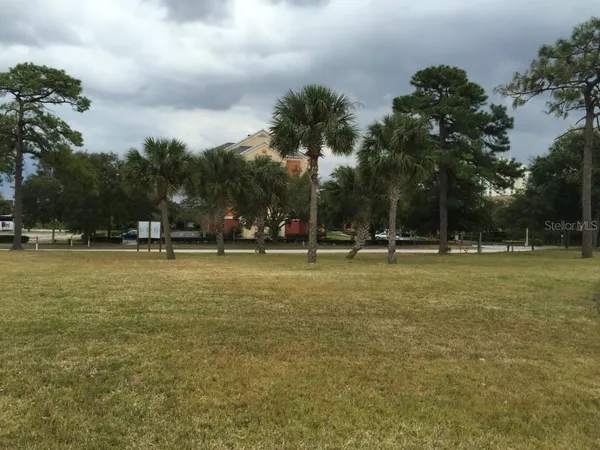 $5,000,000 | 6440 Canada Avenue, Orlando, FL 32819