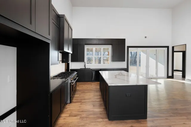 $659,900 | 5199 Brook Lane, Hernando, MS 38632