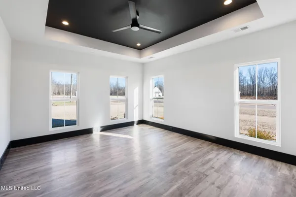 $659,900 | 5199 Brook Lane, Hernando, MS 38632