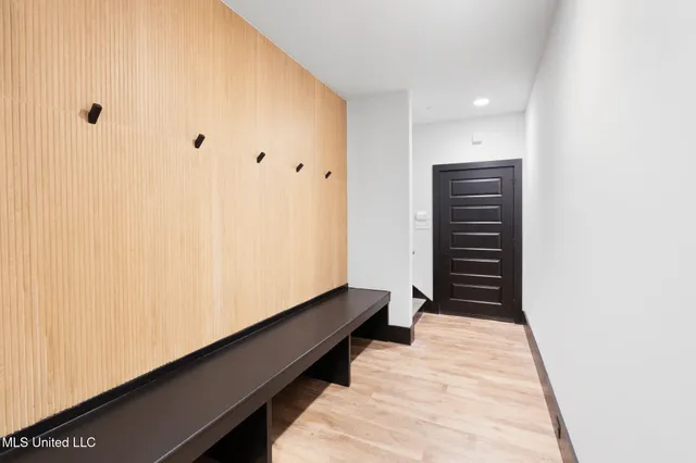 $659,900 | 5199 Brook Lane, Hernando, MS 38632