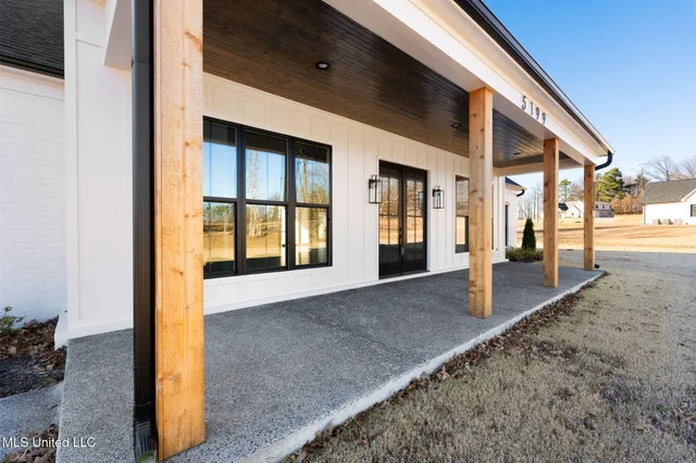 $659,900 | 5199 Brook Lane, Hernando, MS 38632