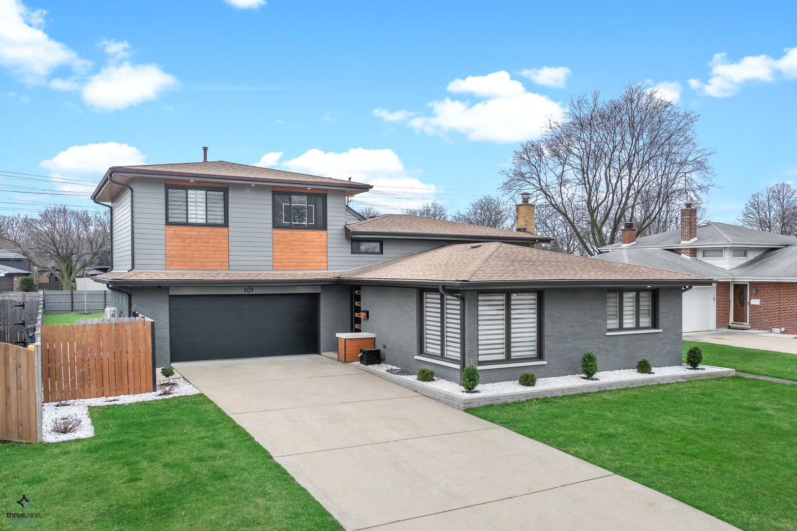 101 Westmere Road Des Plaines, IL 60016 - Photo 1 of 41 Gallery Image 1