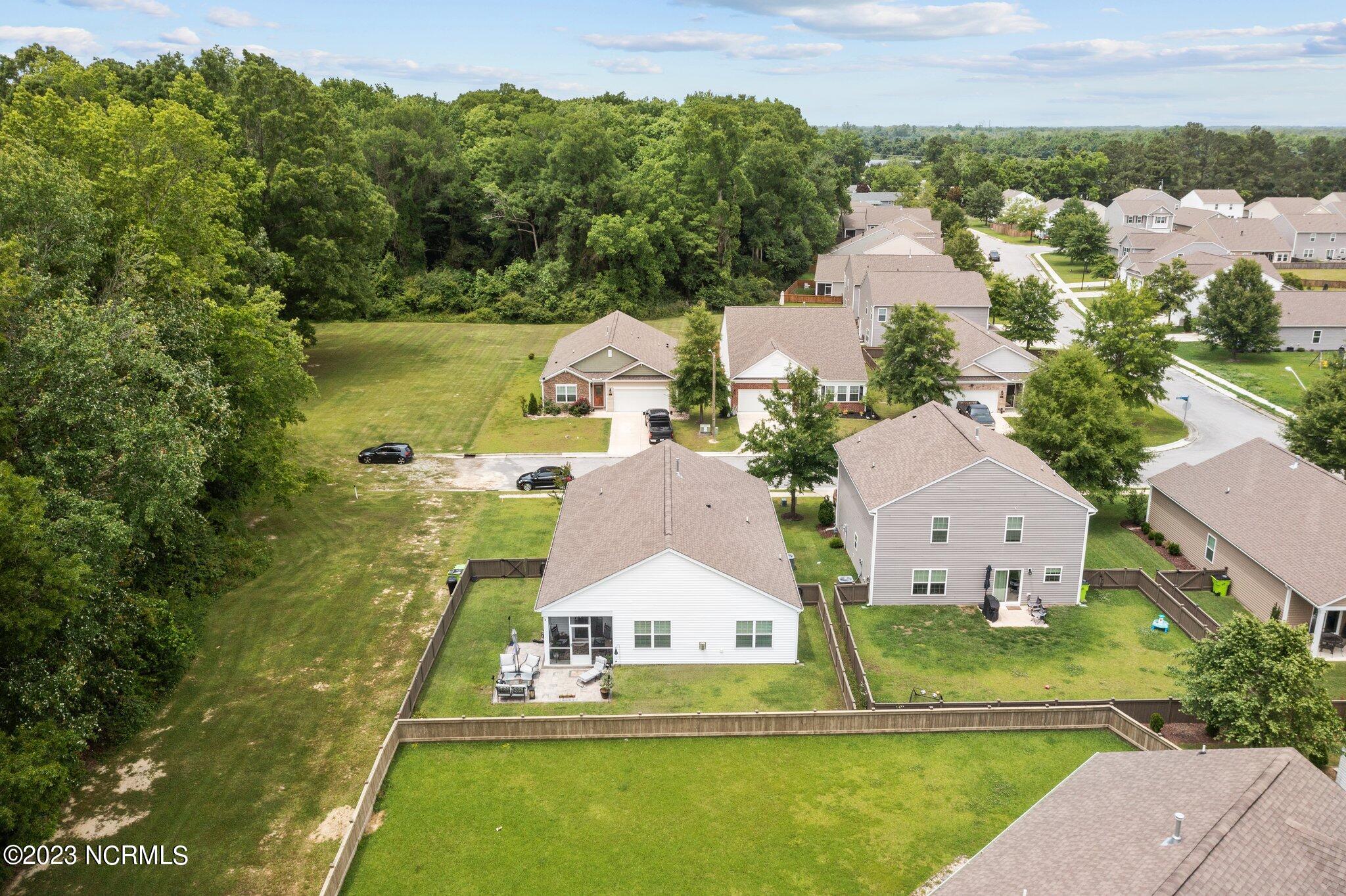 206 Frida Road New Bern, NC 28560 - Photo 39 of 48 41-web-or-mls-DJI_0854