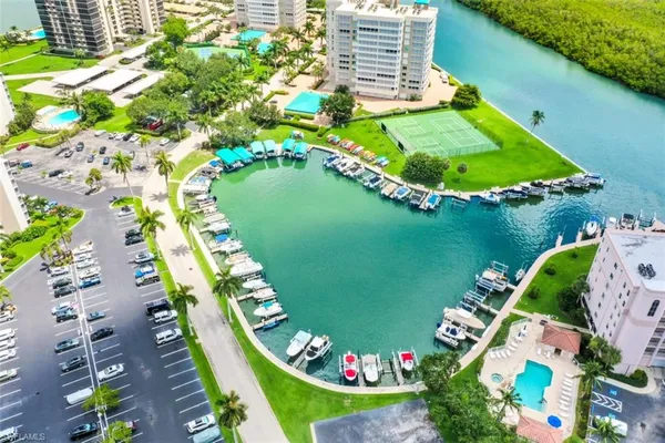 $6,000 | 5 Bluebill Avenue, Unit 210, Naples, FL 34108