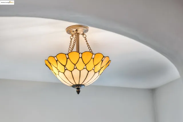 $729,000 | 5634 Burlingame Avenue, Richmond, CA 94804